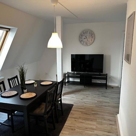 A&V Apartments Schoene Dachgeschoss Wohnung Apt Sterne Gelsenkirchen Ngoại thất bức ảnh